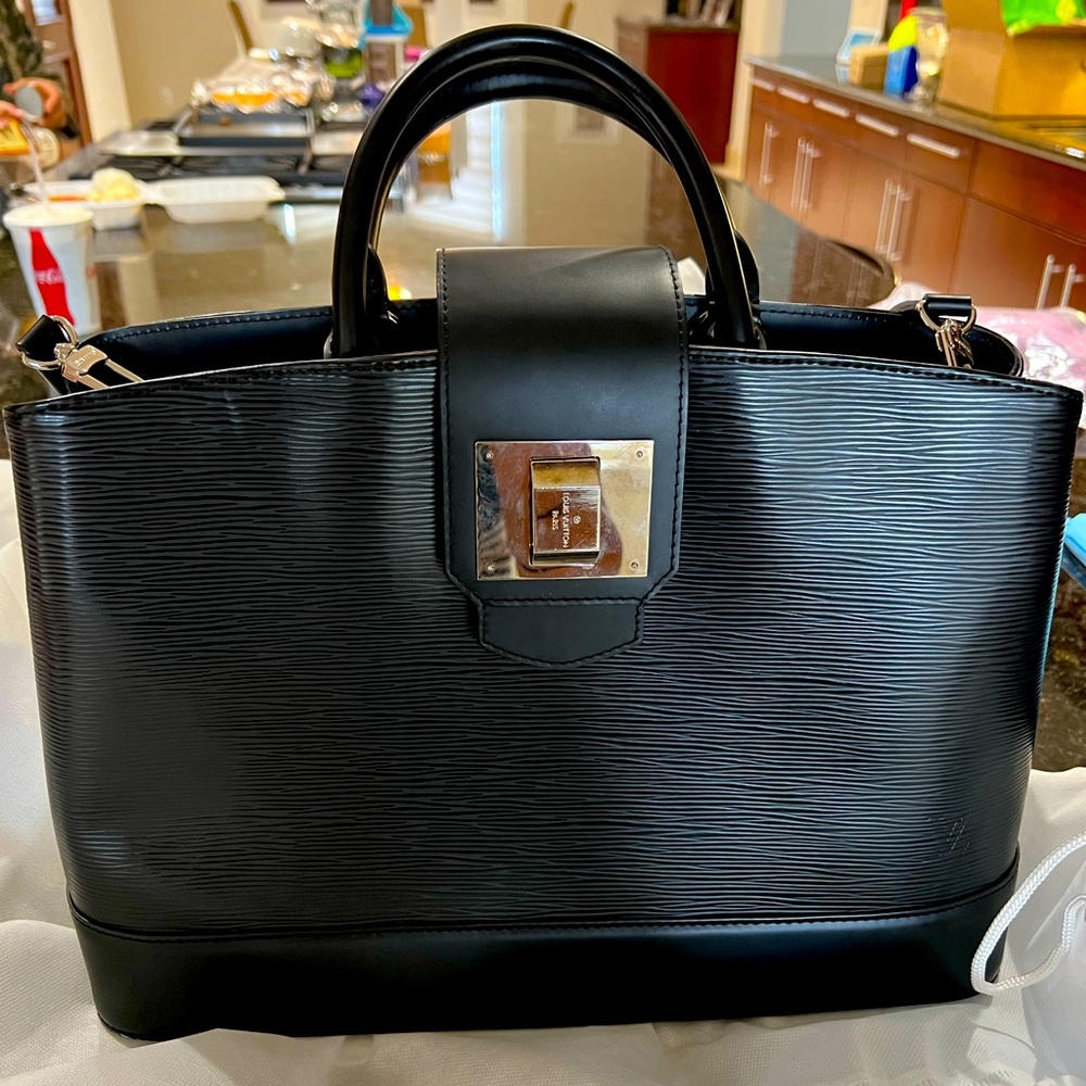 Louis Vuitton Epi Mirabeau GM